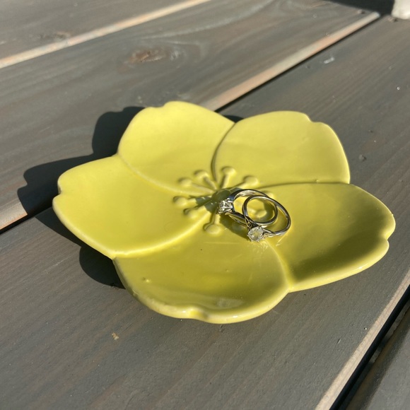 Floral Ring Dish - Picture 2 of 2